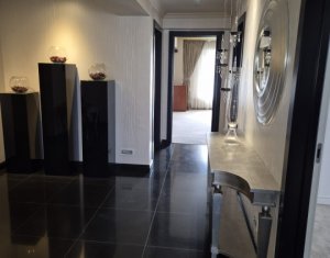 Apartament premium, bloc Semiluna Plopilor