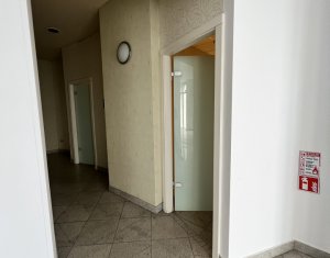 Spatiu comercial sau birouri 204mp piata Cipariu mezanin