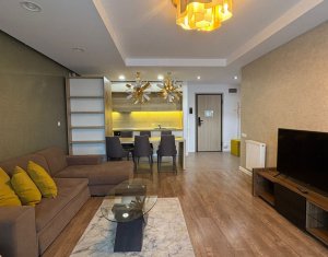 Apartament cu 2 camere, parcare, zona Calea Turzii