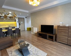 Apartament cu 2 camere, parcare, zona Calea Turzii