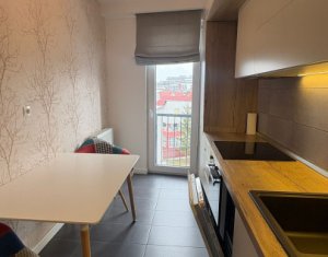 Apartament cu 2 camere, parcare, zona Calea Turzii
