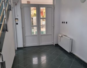 Casa individuala, 748 mp utili, 14 incaperi, ideal birouri