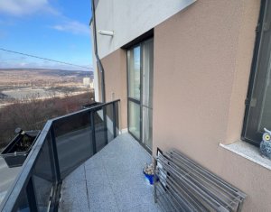 Appartement 3 chambres à louer dans Floresti