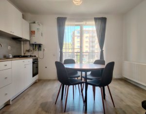 Appartement 3 chambres à louer dans Chinteni