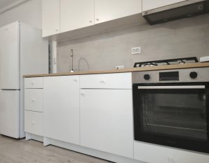 Appartement 3 chambres à louer dans Chinteni