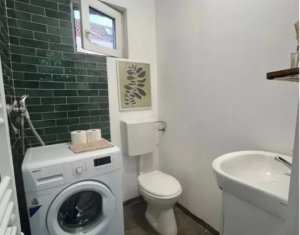 Apartament 2 camere, 2 bai, mobilat, utilat, 55mp, zona Centrala. 
