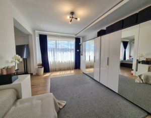 Apartament tip loft, 117 mp utili, luminos si spatios, zona Zorilor