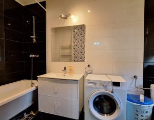 Închiriere apartament 2 camere, zona Piața Mihai Viteazu